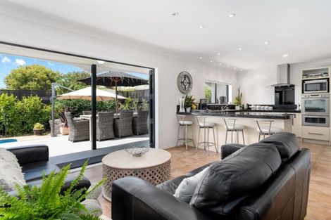 Photo of property in 19 Kotuku Place, Matua, Tauranga, 3110