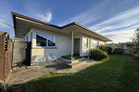 Photo of property in 86 Cox Street, Geraldine, 7930