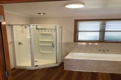 Photo of property in 28e Wallath Road, Westown, New Plymouth, 4310