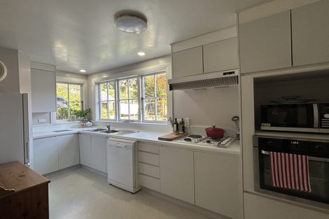 Photo of property in 1/1 Wilkinson Street, Oriental Bay, Wellington, 6011