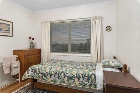 Photo of property in 1971 East Coast Road, Stillwater, Silverdale, 0993