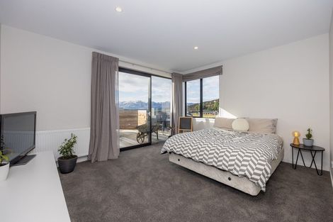 Photo of property in 2 Maryburn Lane, Wanaka, 9305