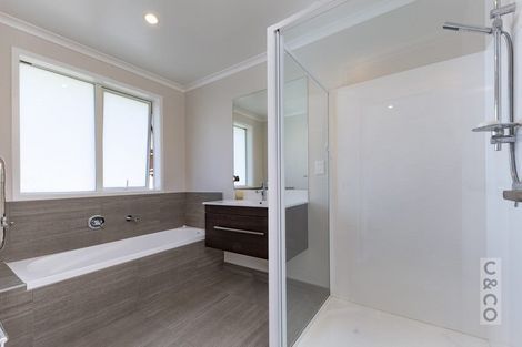 Photo of property in 7 Orchard Terrace, Riverhead, 0820