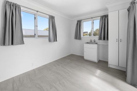 Photo of property in 9 Goods Road, Otumoetai, Tauranga, 3110
