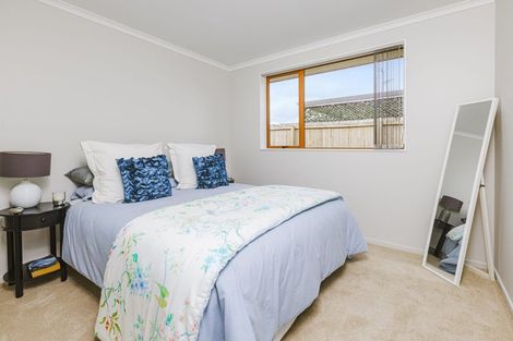 Photo of property in 17 Marblewood Grove, Pukekohe, 2120