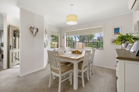 Photo of property in 25 Corinth Grove, Papamoa Beach, Papamoa, 3118