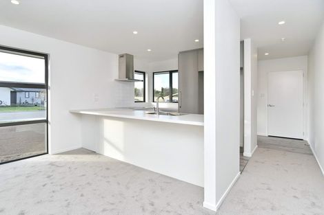 Photo of property in 16 Grey View Grove, Rangiora, 7400