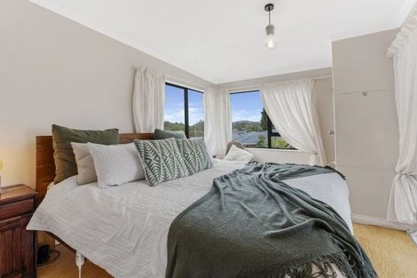 Photo of property in 298 Te Moana Road, Waikanae, 5036