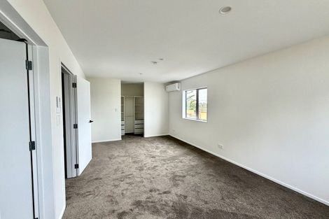 Photo of property in 17c Martin Place, Kelston, Auckland, 0602