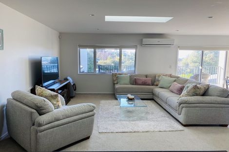 Photo of property in 5b Melia Place, Stanmore Bay, Whangaparaoa, 0932