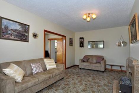 Photo of property in 11 Curletts Road, Sockburn, Christchurch, 8042