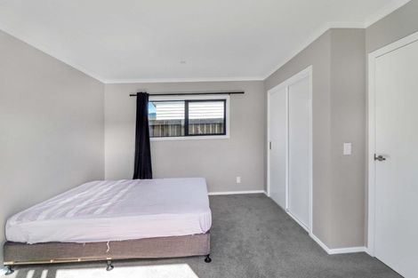 Photo of property in 32 Harry Martin Lane, Wainuiomata, Lower Hutt, 5014