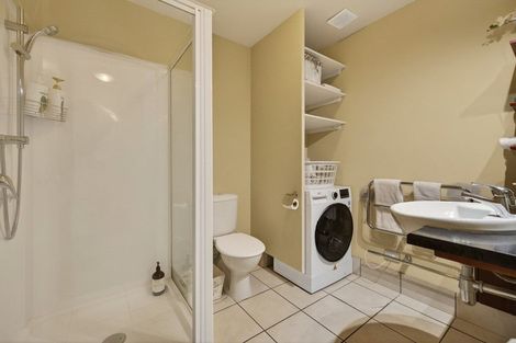 Photo of property in Greenstone Terraces, 8/716 Frankton Road, Queenstown, 9300