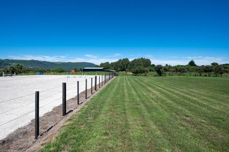 Photo of property in Tauhara Ridge Drive, Richmond Heights, Taupo, 3330