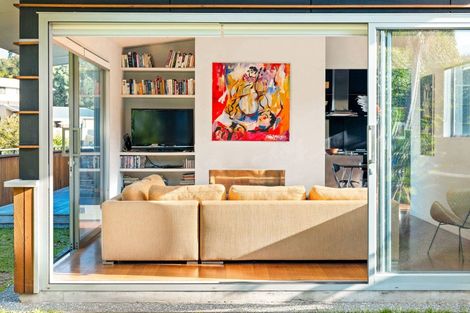 Photo of property in 107 Russell Bruce Place, Onemana, Whangamata, 3691