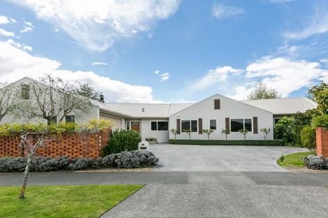 Photo of property in 22 Kensington Drive, Taradale, Napier, 4112