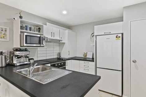 Photo of property in 2/25 Hollies Crescent, Johnsonville, Wellington, 6037