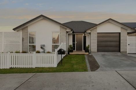 Photo of property in 6 Melonette Way, Ohauiti, Tauranga, 3112