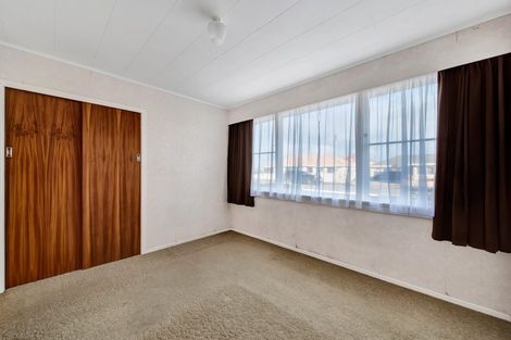 Photo of property in 14 Surrey Street, Hawera, 4610