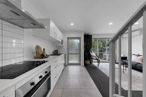 Photo of property in 8/113 Knighton Road, Hillcrest, Hamilton, 3216