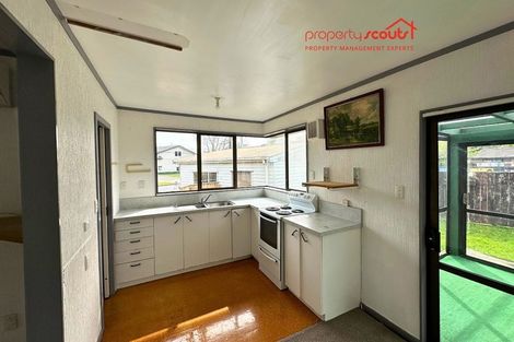 Photo of property in 22 Molesworth Street, Taita, Lower Hutt, 5011