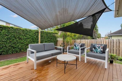 Photo of property in 82 Kervil Avenue, Te Atatu Peninsula, Auckland, 0610