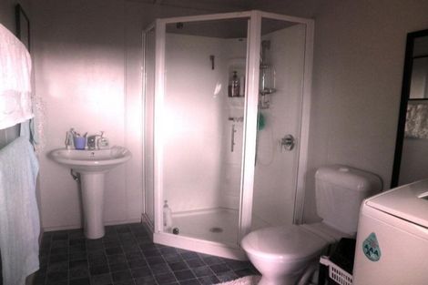 Photo of property in 102 Settlement Road, Kaiwaka, 0573