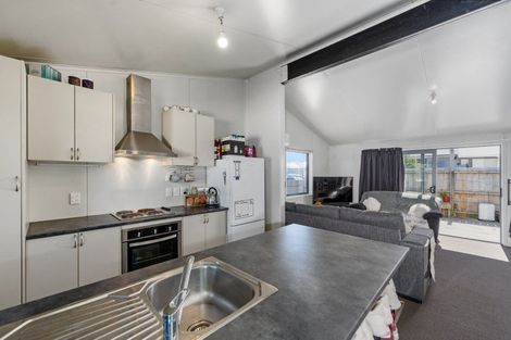 Photo of property in 150 Heretaunga Street, Palmerston North, 4414