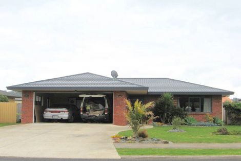 Photo of property in 8 Kudu Drive, Whitianga, 3510