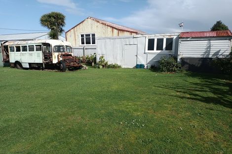 Photo of property in 50 Queen Street, Westport, 7825