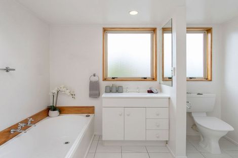 Photo of property in 2/109 Knowles Street, St Albans, Christchurch, 8052