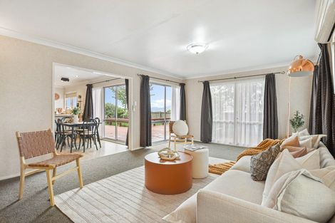 Photo of property in 1 Walnut Place, Owhata, Rotorua, 3010