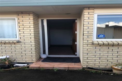 Photo of property in 2/35 Fenton Street, Papatoetoe, Auckland, 2025