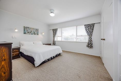Photo of property in 21 Brynbela Court, Papakura, 2110