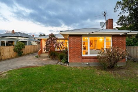Photo of property in 169 Karori Road, Karori, Wellington, 6012