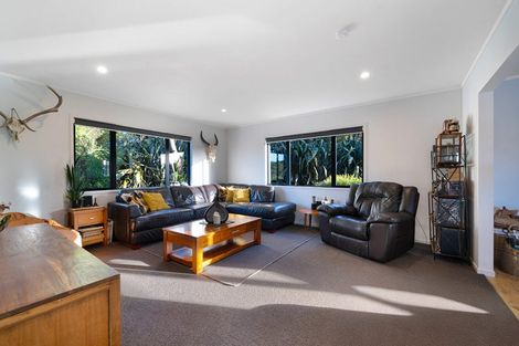 Photo of property in 538 Whangaripo Valley Road, Whangaripo, Wellsford, 0972