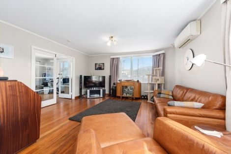 Photo of property in 45f1- Dowling Grove, Silverstream, Upper Hutt, 5019