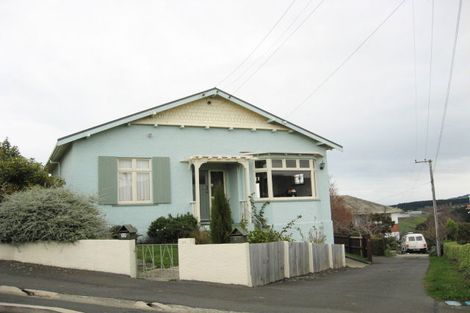Photo of property in 17 Mataora Road, Kenmure, Dunedin, 9011