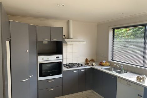 Photo of property in 3 Kingroyal Lane, Hamilton East, Hamilton, 3216