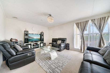Photo of property in 90 Tennessee Avenue, Mangere East, Auckland, 2024