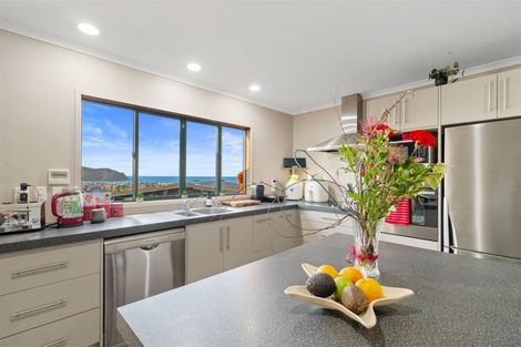 Photo of property in 111 Pacific View Drive, Whangamata, 3620