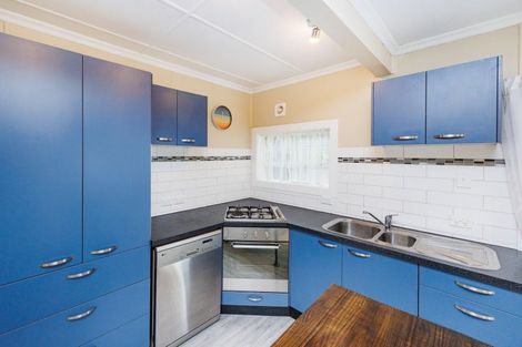 Photo of property in 55 Seabury Avenue, Foxton Beach, Foxton, 4815