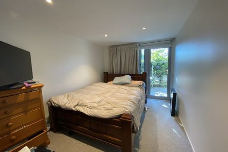 Photo of property in 23 Napier Street, Karaka Bays, Wellington, 6022