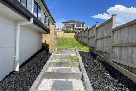 Photo of property in 35 Symes Drive, Red Beach, 0932