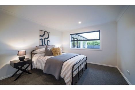 Photo of property in 7 Clonbunny Close, Rolleston, 7614