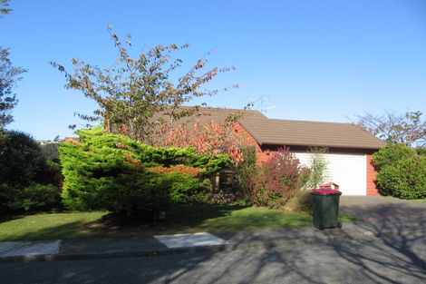 Photo of property in 8 Burbank Crescent, Churton Park, Wellington, 6037