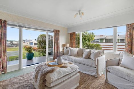 Photo of property in 8 Keats Avenue, Onekawa, Napier, 4110