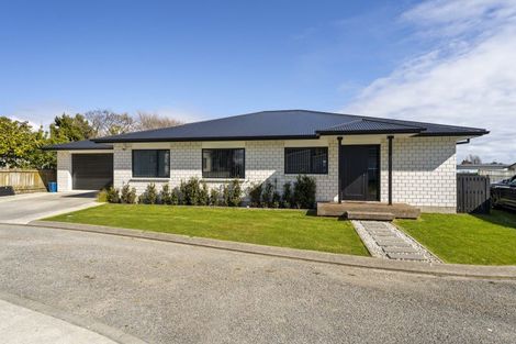Photo of property in 19d Dunstan Street, Otaki, 5512