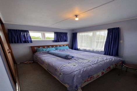 Photo of property in 45 Baylands Drive, Newlands, Wellington, 6037