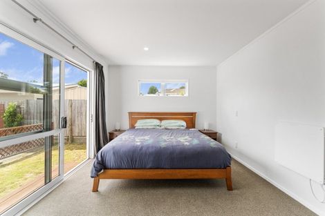 Photo of property in 2/35 Otupai Street, Two Mile Bay, Taupo, 3330
